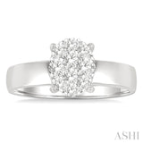 1/2 Ctw Bold Shank Oval Shaped Lovebright Round Cut Diamond Ring in 14K White Gold