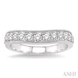3/4 Ctw Round Cut Diamond 'V' Shape Band in 14K White Gold.