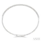 3/4 Ctw Round Cut Diamond Illusion Flex Bangle in 14K White Gold