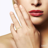 1/10 Ctw Channel Set 11 Stone Round Cut Diamond Wedding Band in 14K Yellow Gold