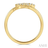 1/10 ctw Leaf Motif Round Cut Diamond Petite Fashion Ring in 10K Yellow Gold