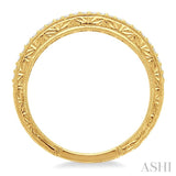 1/10 ctw Round Cut Diamond Wedding Band in 14K Yellow Gold