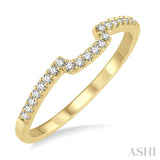 1/6 ctw Round Cut Diamond Wedding Band in 14K Yellow Gold