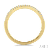 1/10 ctw Round Cut Diamond Wedding Band in 14K Yellow Gold