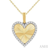 1/4 Ctw Fluted Texture Heart Round Cut Diamond Pirouette Fashion Pendant With Chain in 14K Yellow and White Gold