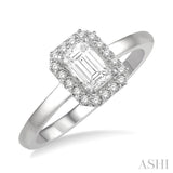 Light Weight Diamond Engagement Ring