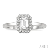 Light Weight Diamond Engagement Ring