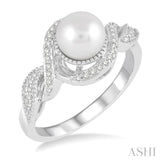 Pearl & Diamond Ring